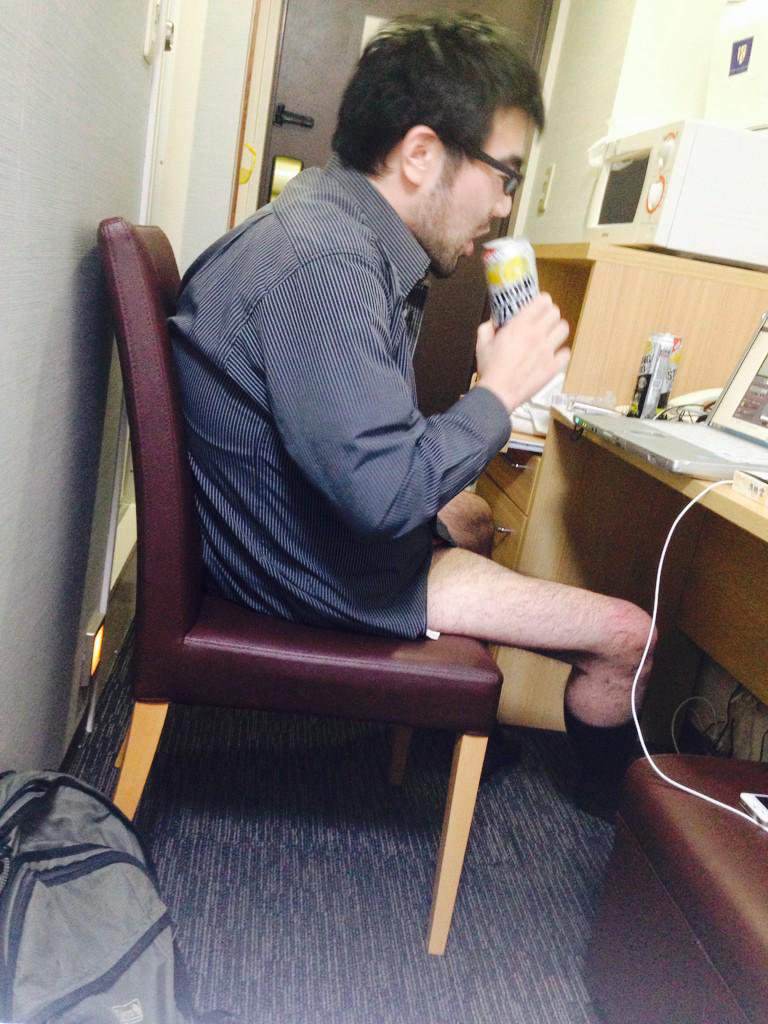 鬼畜の所業 アル中の極みwww 悲報 ストロングゼロを4年間毎日3l以上飲み続けた奴の末路がやばい クソ台ハンター Ralphdelmonte Neo