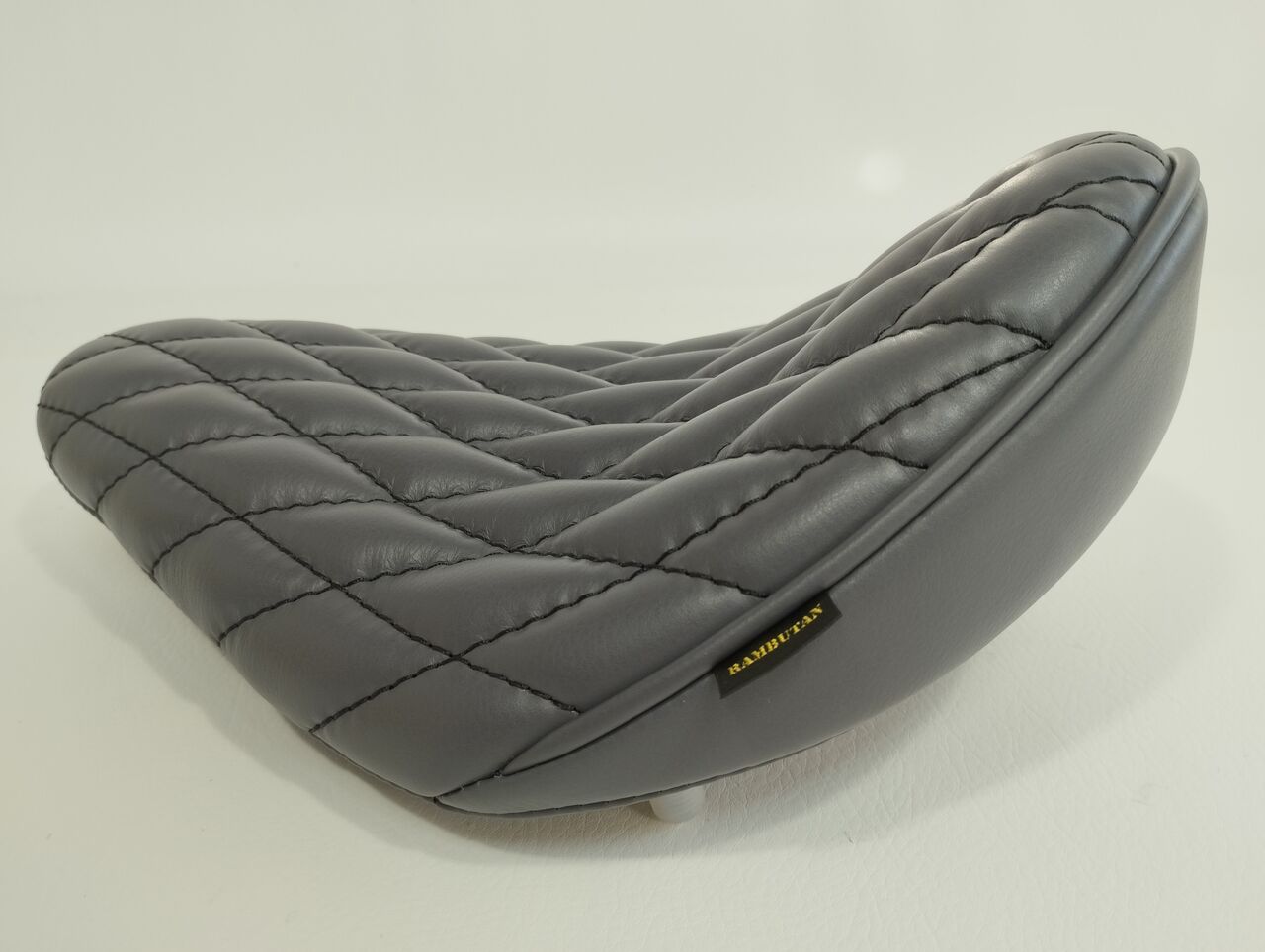 ☆新作・限定特注品☆本革（グレー）ダイヤ : ランブータンバイク