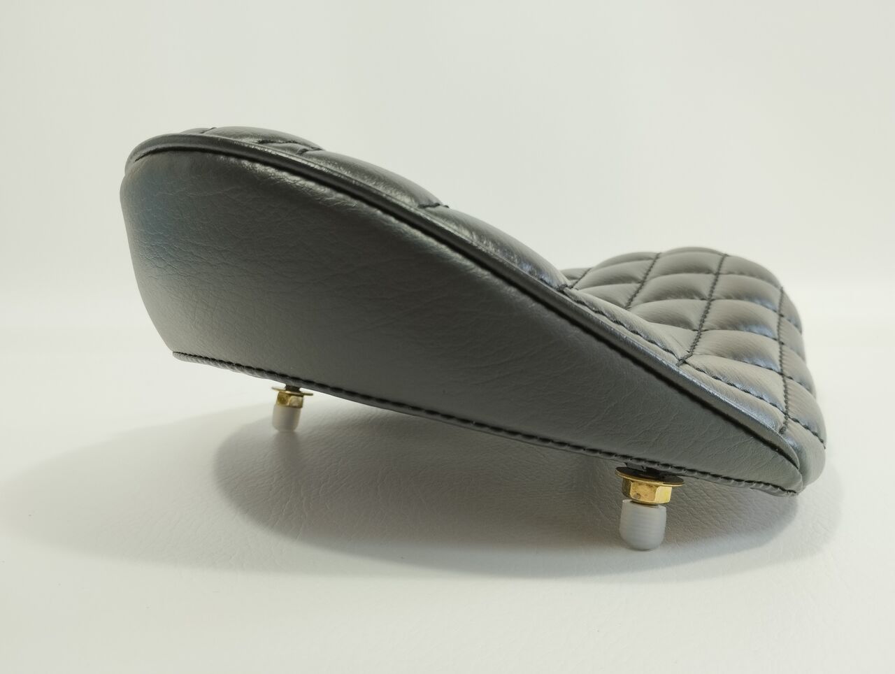 ランブータンソロシート特注（BK-01-ダイヤ）取付画像 : ラン