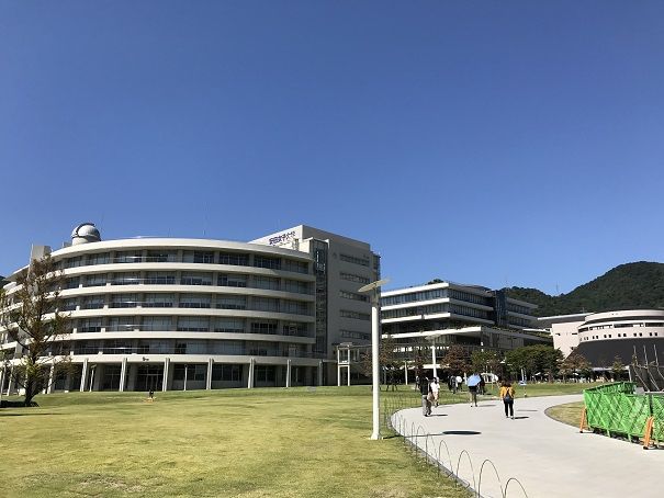 広島市 安田女子大学 で 赤とんこつラーメン カツ丼ランチ ラーメン放浪記 Season2