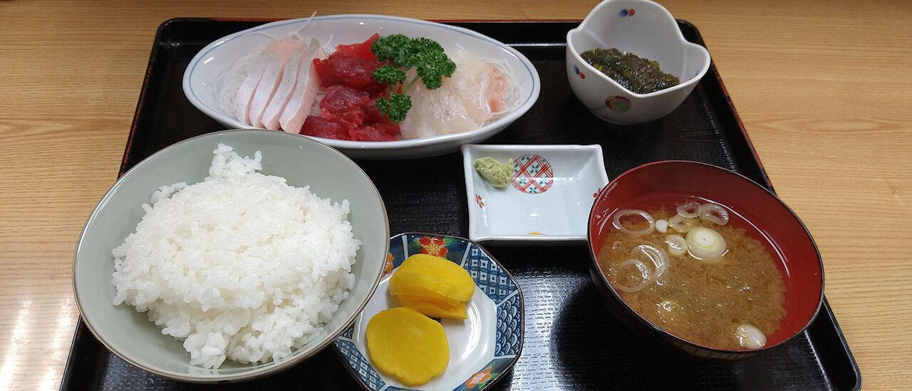 刺身定食 市場食堂 青森 青森県青森市 月見草のように