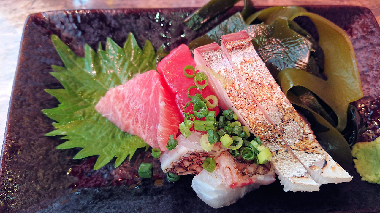 立ち飲み 魚草 上野御徒町 東京都台東区 月見草のように 立ち飲み 魚草 上野御徒町 東京都台東区 月見草のように