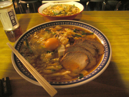 彩華ラーメン:ラーメン+スペシャル