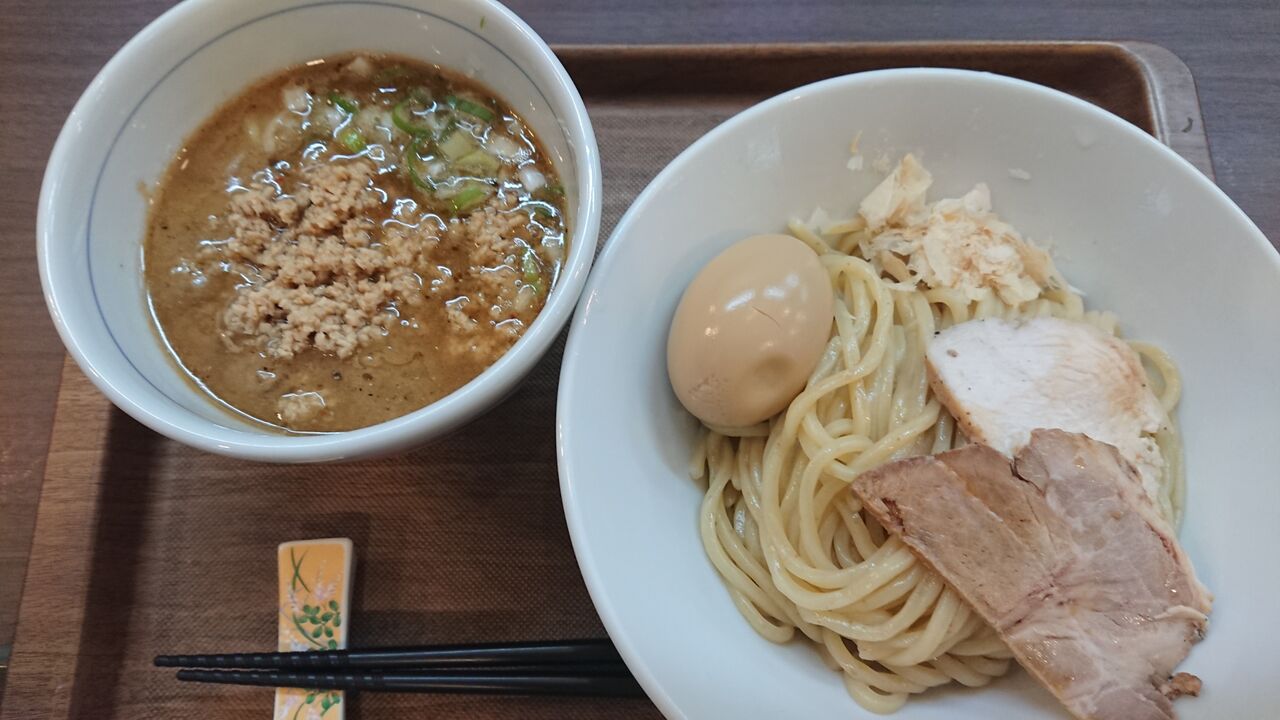 北千住のさなだ 六厘舎の流れ 闘え ラーメンマン サラリーマンのラーメン食べ歩きブログ ランキング 検索 北千住のさなだ 六厘舎の流れ 闘え ラーメンマン サラリーマンのラーメン食べ歩きブログ ランキング 検索