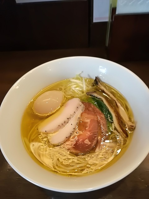 [画像:2f2e2ae2-s.jpg]