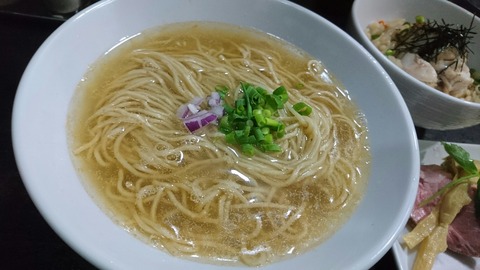 [画像:393520cc-s.jpg]