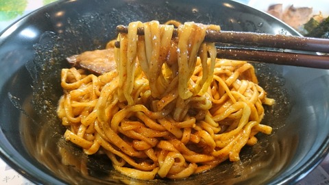 [画像:39a28b4f-s.jpg]