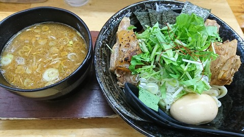 [画像:452fddf1-s.jpg]