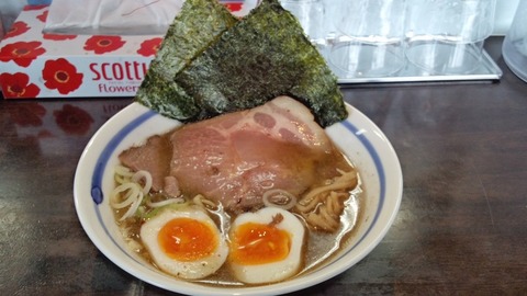 2012_02_焙り煮干ラーメンS