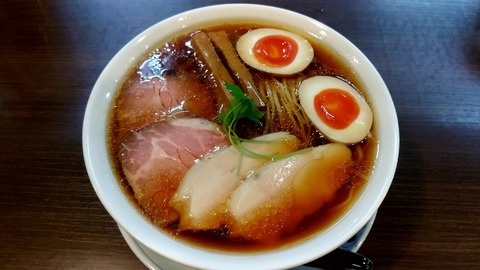 [画像:8544fe16-s.jpg]