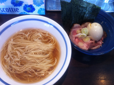 2011_10限_プレ牡蠣正油らぁ麺M