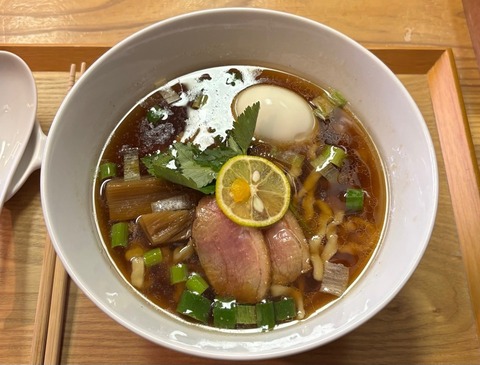 らぁ麺屋 鴨（高知県/高知市）