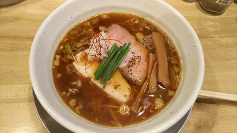 [画像:b06071c3-s.jpg]