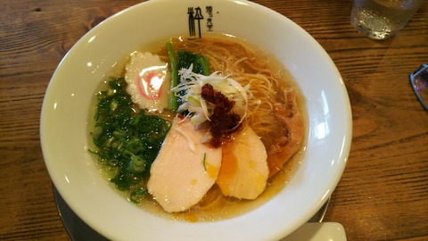 [画像:e3cd3ead-s.jpg]
