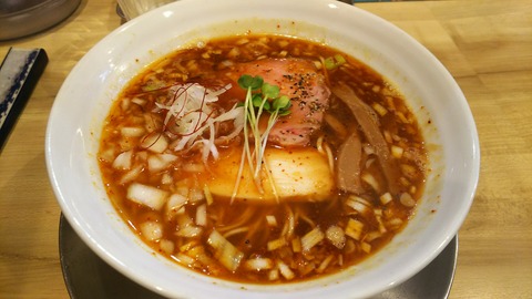 [画像:e5bf5179-s.jpg]