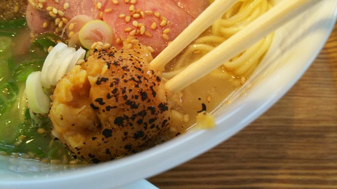 [画像:f01e5f2b-s.jpg]