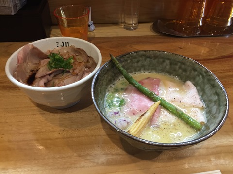 9B9E767C-9B0C-41FB-A6CA-D7919868DFB7