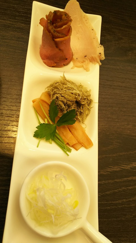 [画像:f12bf5c3-s.jpg]