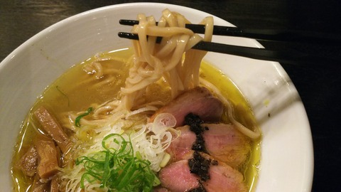 [画像:ffda02f1-s.jpg]