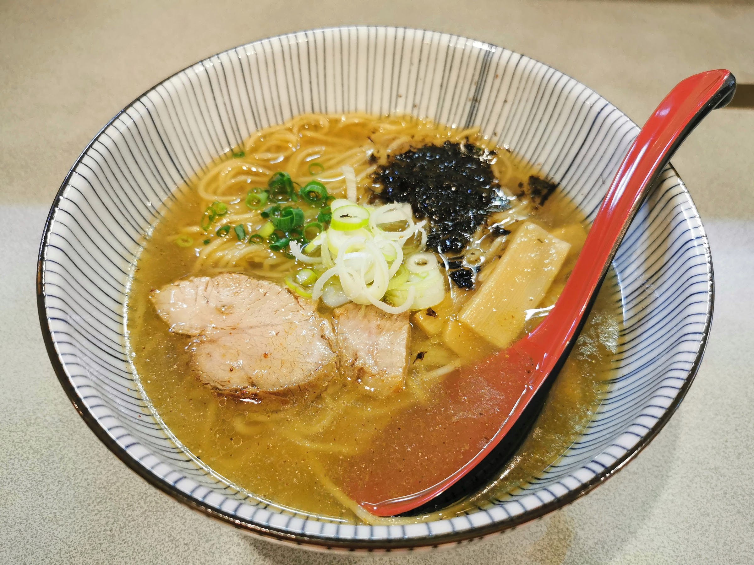 中華そば たがや 幕張 ラーメン写真 中華そば たがや 幕張 ラーメン写真