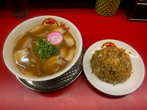 六月ラーメン その弐拾漆　丸高中華そば 神戸二宮店