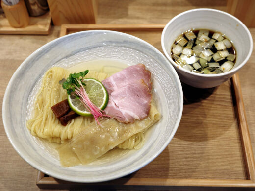 大阪つけ麺 しら石 難波店