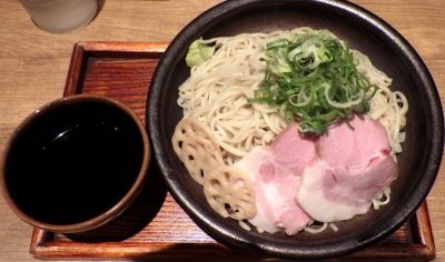 麺と心 7 ざる小麦そば