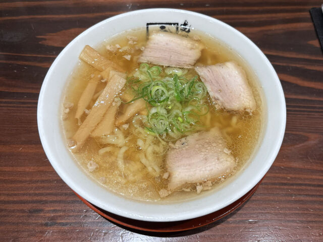 支那そば 元祖 総本店 / 元祖とくれば天才か奇才か、とにかくこれでいいのだ・・・支那そば＠石川県小松市