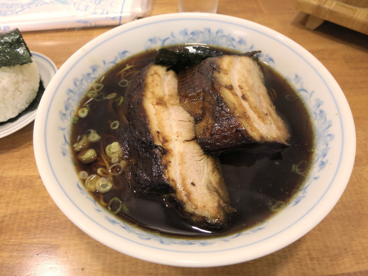 名代中華そば 常滑チャーシュー 常滑 榎戸 麺 飯 肉々