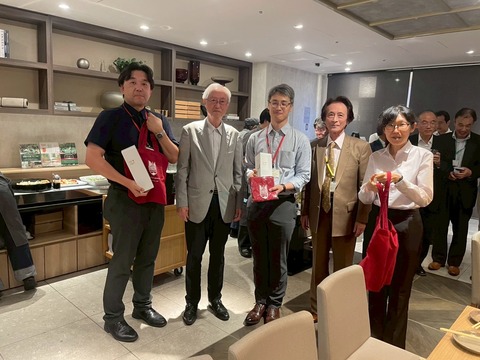 LINE_ALBUM_一回マイクログリッド_250614_8