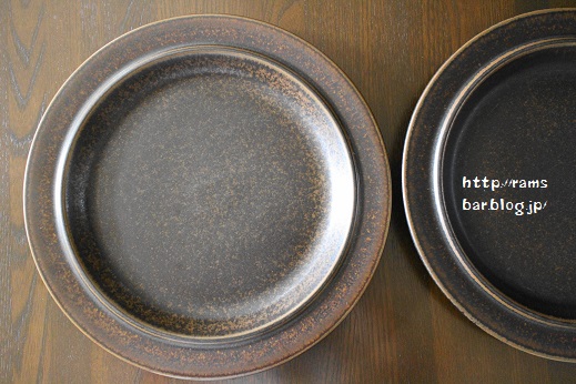 ARABIA Ruska】プレート25.5cm×2枚（E）※バックスタンプあり