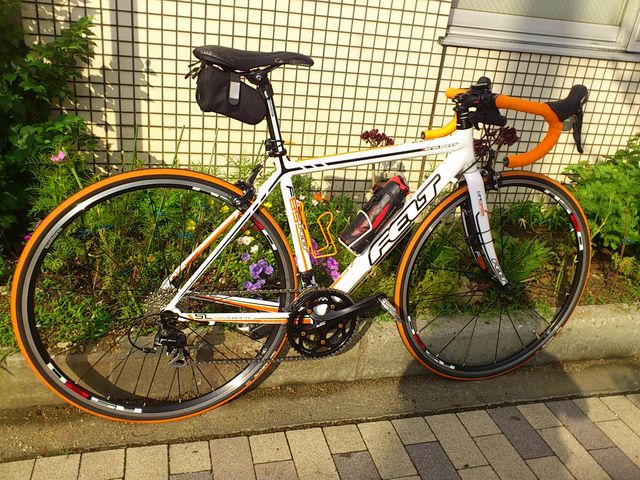 COURAGE ロードバイク ホワイト