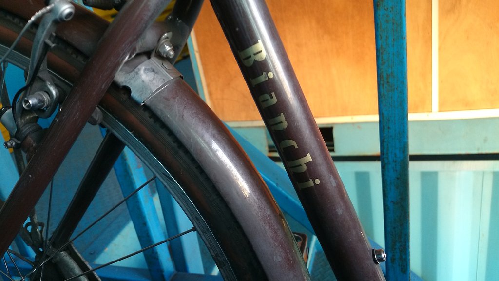 自転車 フレーム 磨き