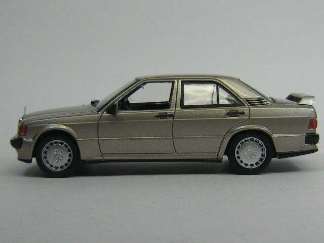 43-0532 Mercedes-Benz 190E 2.3-16 国産名車コレクション vol.207 : RMN43