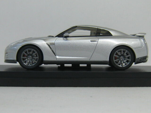 ニッサン GT-R（R-35）国産名車プレミアム・コレクション｜Yahoo