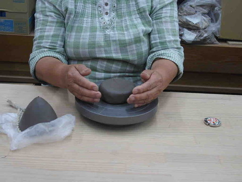 AA933C1D-DA72-4EE0-9551-F95D3F878F3C