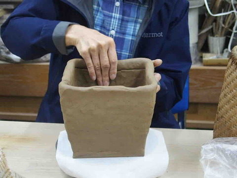 83577F1B-3A5C-4916-86B3-01048CE9B040