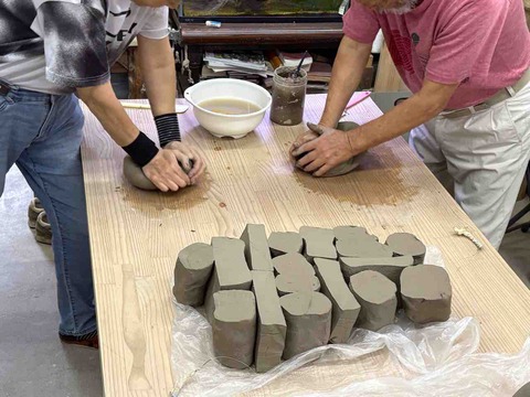 E634DCDC-8543-4AE6-A3DC-0D053BC84FD1