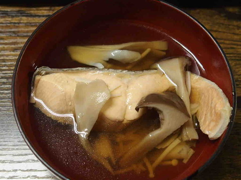 AC2125B2-C7BC-4B7A-8F81-93209D1A77C7