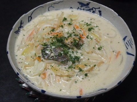 CA1AE2EB-4646-4C6E-B30F-66B8E2105F1A