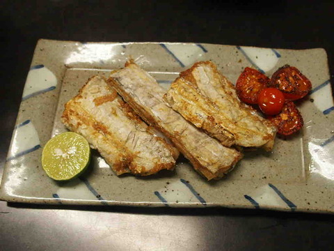 C6BE8DD9-F5F5-4366-9B4C-A272D3D8523E