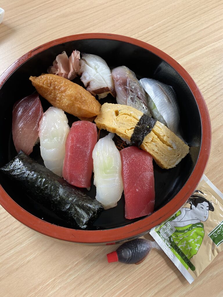 中落合 鮨金の持ち帰りは寿司は桶で思わずテンション上がったよの巻 南長崎とその界隈を探検してみるブログ