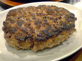 すねハンバーグ