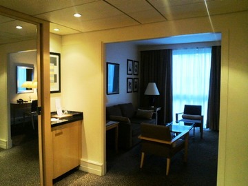 ���ǥ����󥨥ȥ��