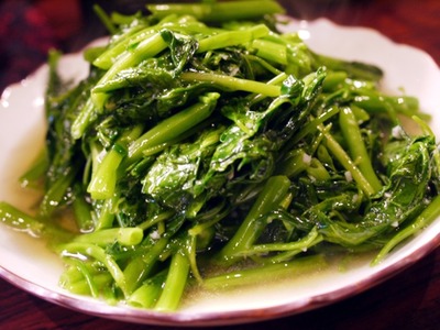 空心菜の塩炒め