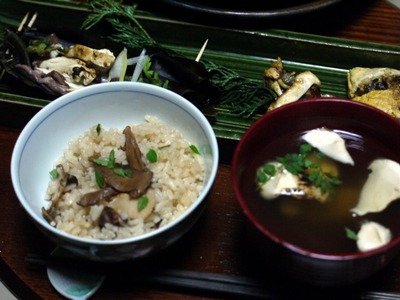 松茸ご飯と吸い物