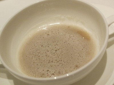 百合根とトリュフのスープ