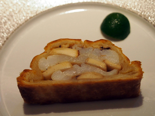 ��Ⱦ����Υѥ����