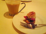 苺のシュークリーム