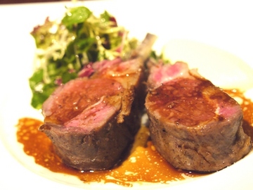 仔羊のフィレ肉のグリエ